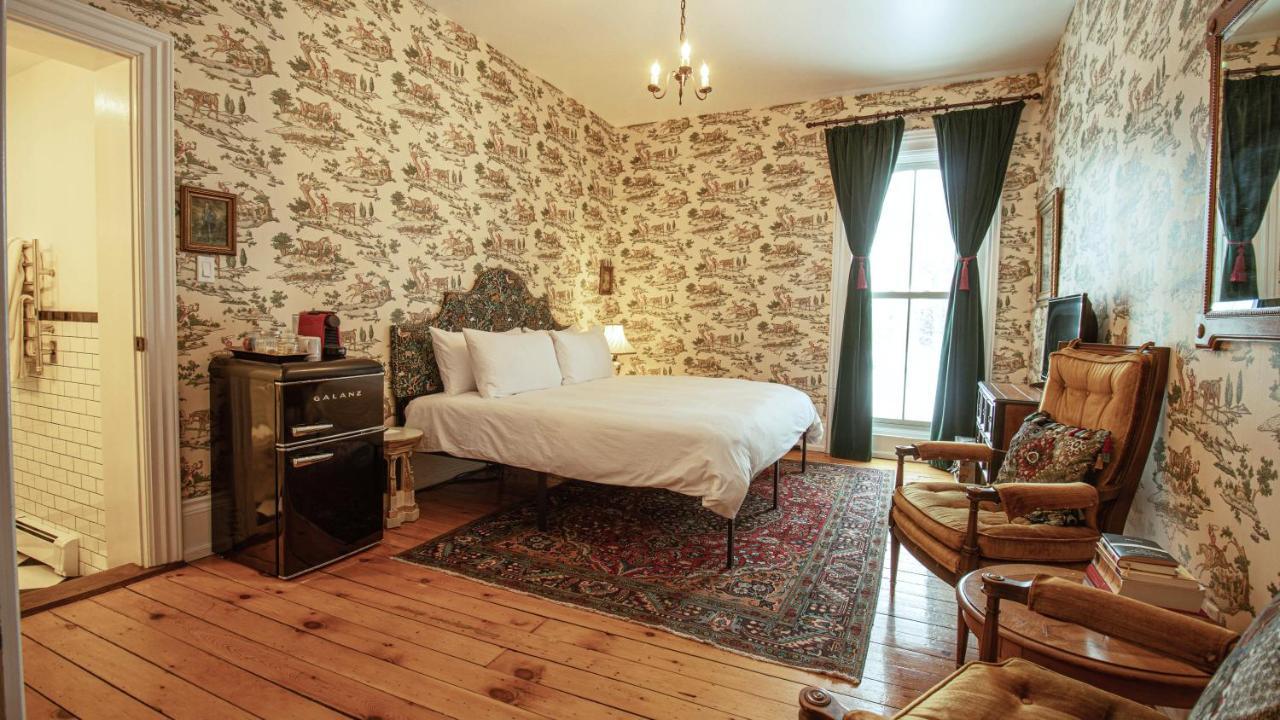 Merrill House 3*